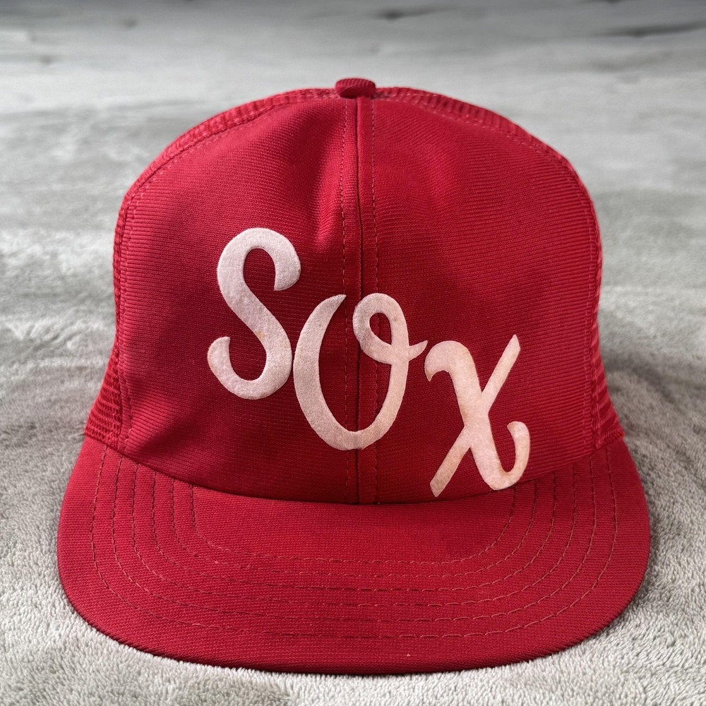 Vintage Reynolds Sox Hat Cap Snap Back Mens Large Red Bump Cap Mesh Trucker